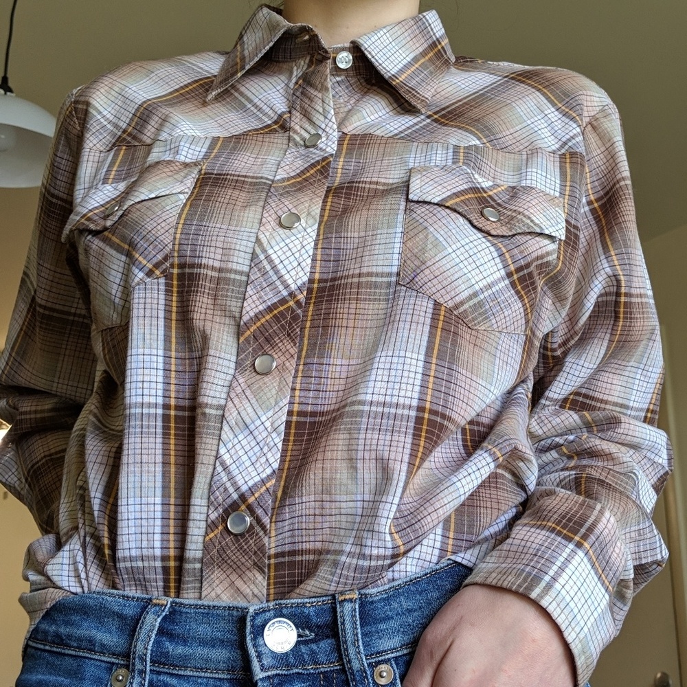 Women's vintage button up